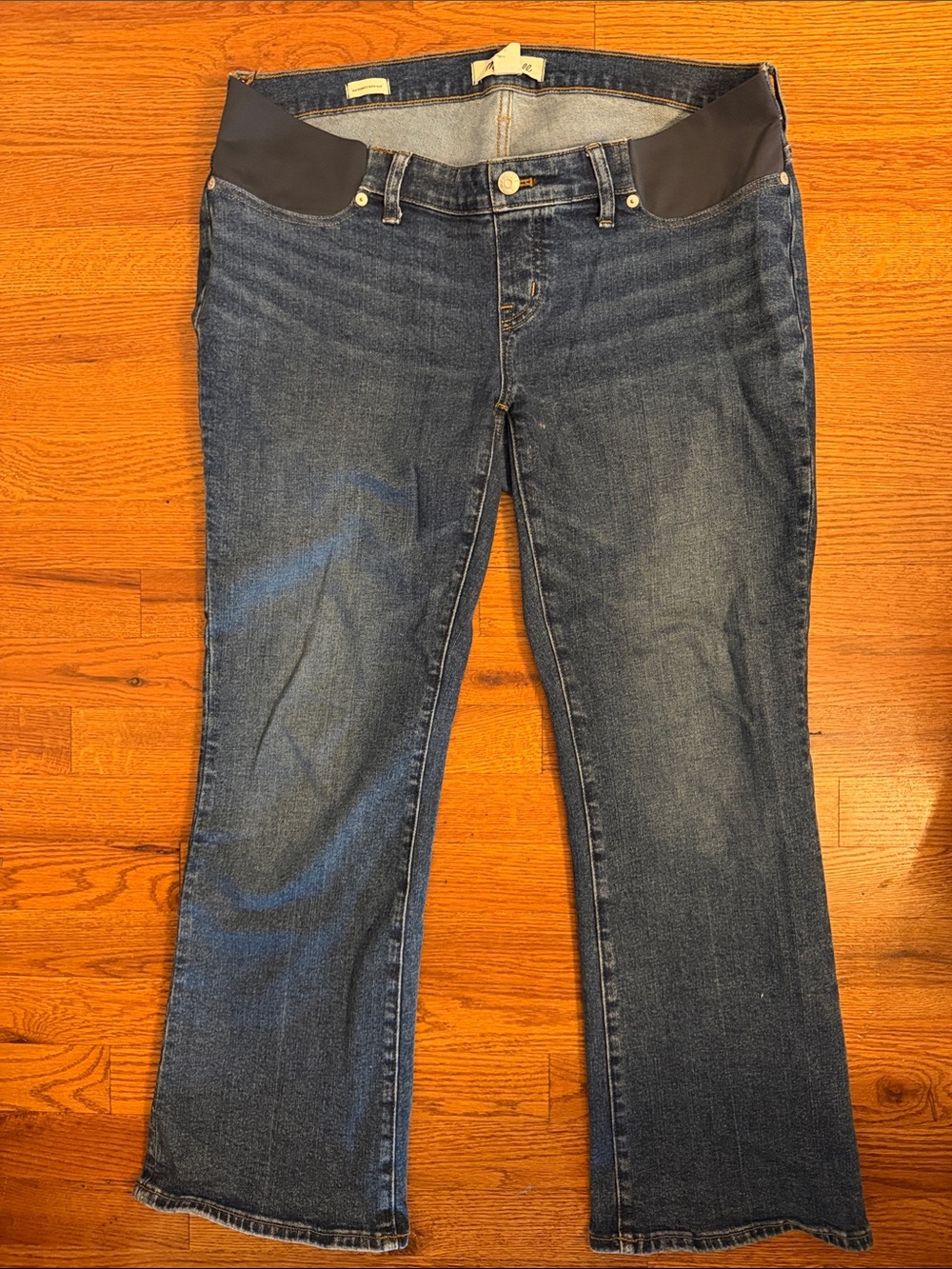 Madewell Maternity Kickout Jeans in Dark Blue